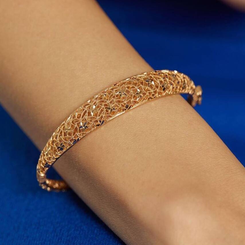 22 Ayar Yıldız Detaylı Altın Kelepçe Bilezik - Semih Haşhaş Kuyumculuk