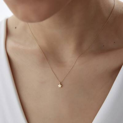 Altın Mini Bombeli Plaka Yıldız Kolye - 2