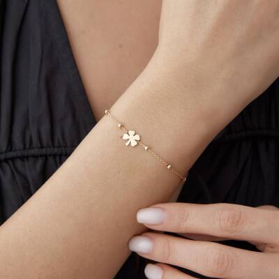 Altın Minimal Yonca Bileklik - 1