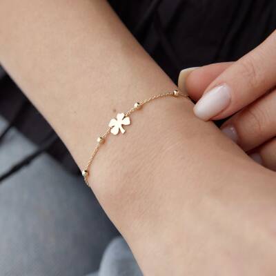 Altın Minimal Yonca Bileklik - 2