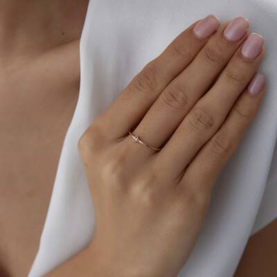 Altın Pembe Taşlı Minimal Yonca Yüzük 
