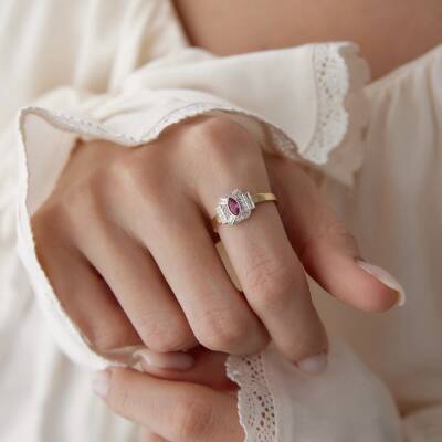 Altın Pembe Taşlı Vintage Yüzük 