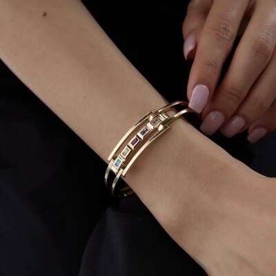 Altın Renkli Taşlı Kaburga Kelepçe - 2