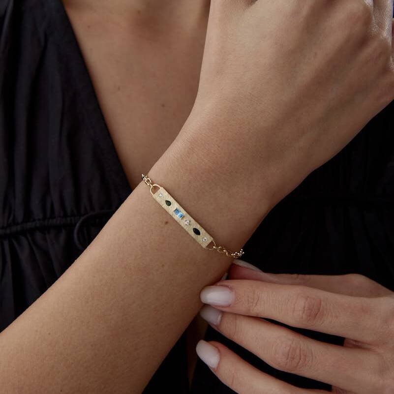 Altın Renkli Taşlı Vintage Bileklik - Semih Haşhaş Kuyumculuk