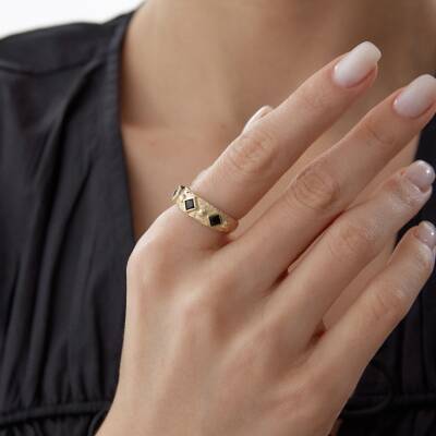 Altın Siyah Taşlı Geometrik Luna Yüzük - 1