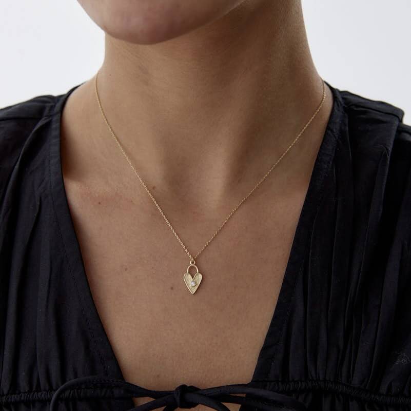 Altın Taşlı Luna Kalp Kolye - Semih Haşhaş Kuyumculuk (1)