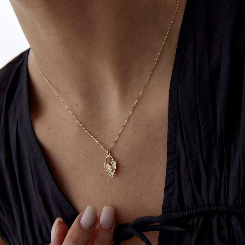 Altın Taşlı Luna Kalp Kolye - 3