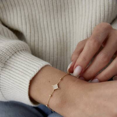 Altın Taşlı Minimal Kare Bileklik - 2