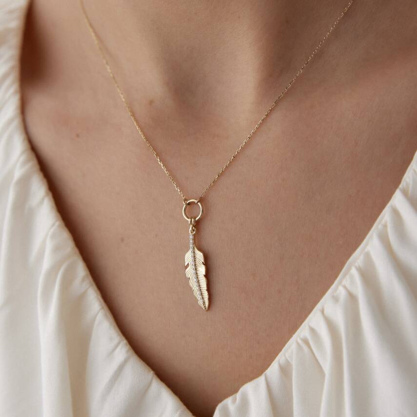 Altın Taşlı Tüy Kolye - Semih Haşhaş Kuyumculuk (1)