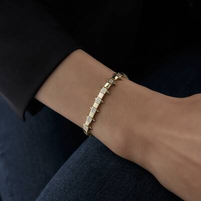 Altın Taşlı Üçgen Bileklik - 2