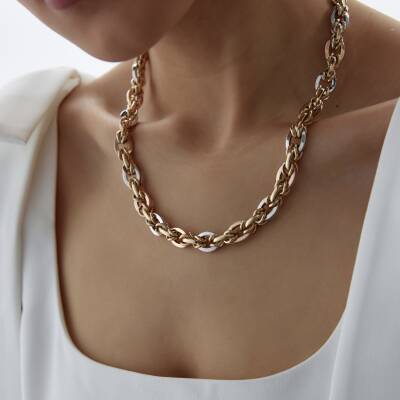 Altın Üç Renkli Hallow Gerdanlık - 1