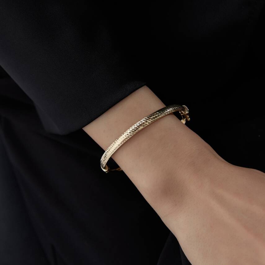 Altın Yaprak Desenli Kelepçe - Semih Haşhaş Kuyumculuk (1)