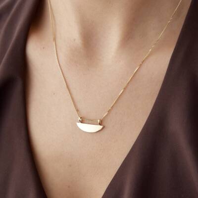 Altın Yarım Daire Plaka Kolye - 2