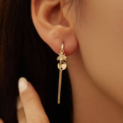 Arı Tasarımlı Sallantılı Altın Küpe - 1