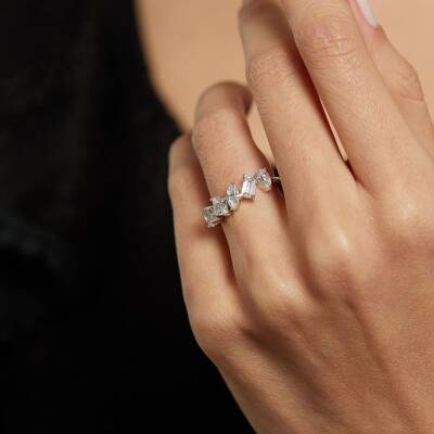 Asimetrik Beştaş Beyaz Altın Yüzük - 1