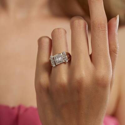 Baget Taş Tasarımlı Altın Yüzük - 1