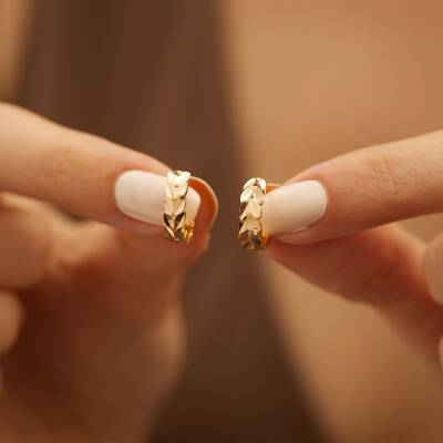 Başak Model Altın Küpe - 2