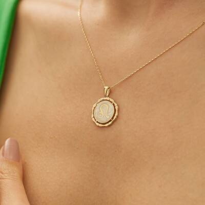 Beyaz Mineli Aslan Burcu Altın Kolye - 2