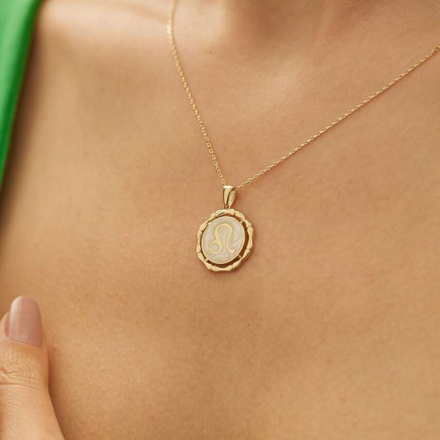 Beyaz Mineli Aslan Burcu Altın Kolye - 2