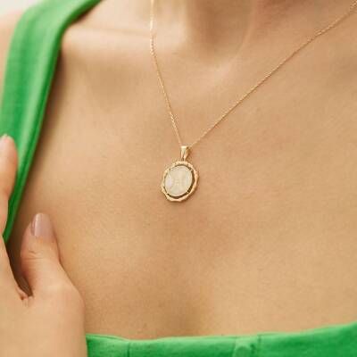 Beyaz Mineli Balık Burcu Altın Kolye - 1