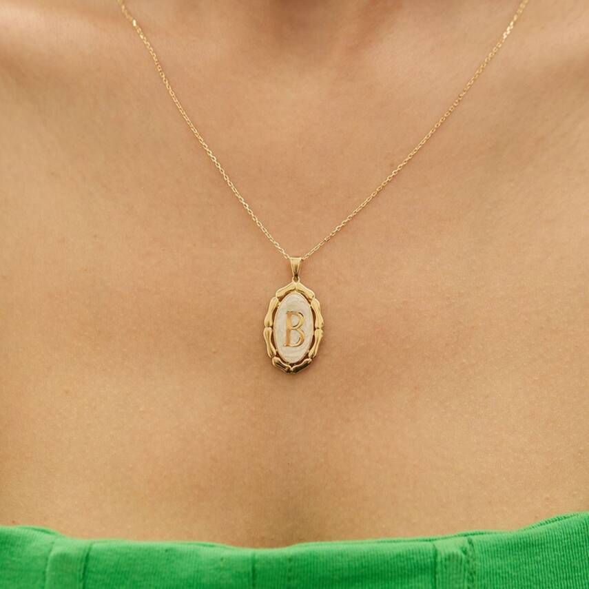 Beyaz Mineli Harf Altın Kolye - 1