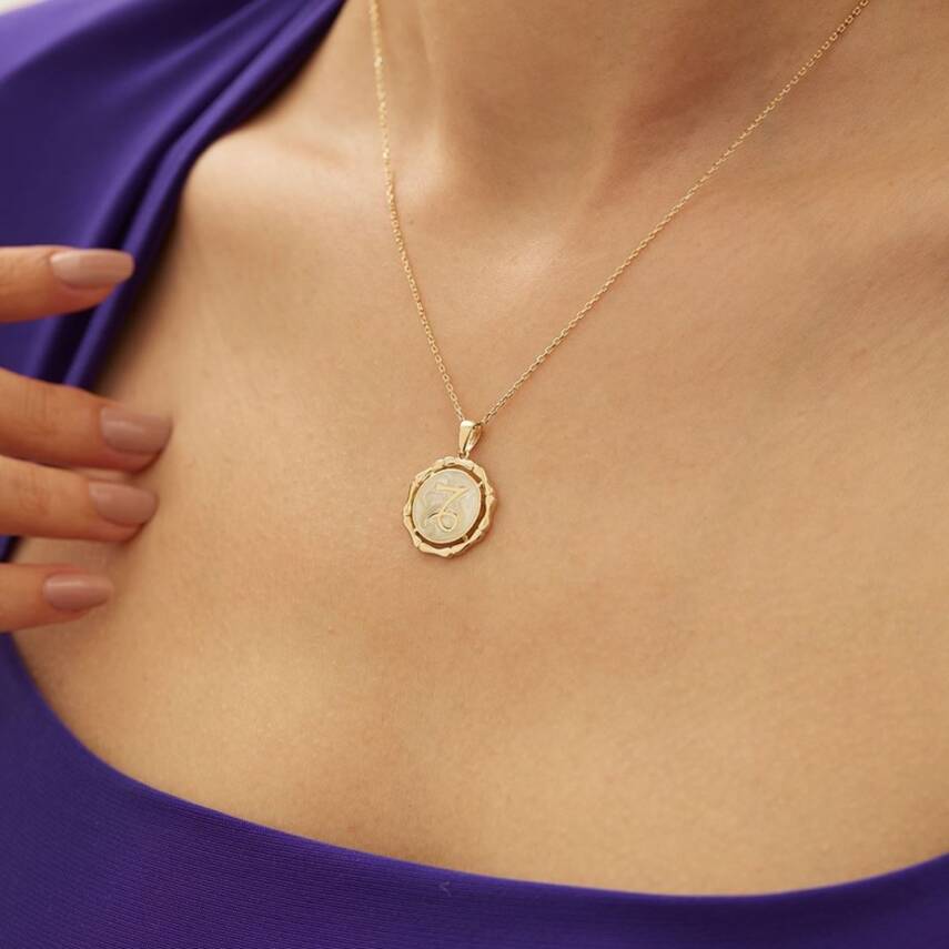 Beyaz Mineli Oğlak Burcu Altın Kolye - 1