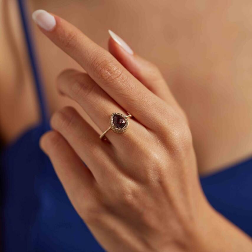 Burgu Desenli Siyah Damla Baget Altın Yüzük - Semih Haşhaş Kuyumculuk (1)