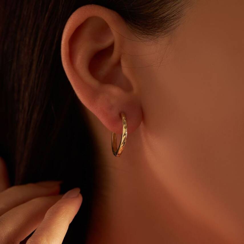 Burgulu Minimal Halka Altın Küpe - Semih Haşhaş Kuyumculuk