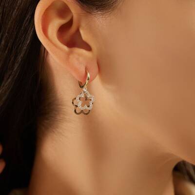 Çiçek Sallantılı Halka Altın Küpe - 1