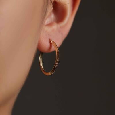 Çizgili Halka Altın Küpe - 1