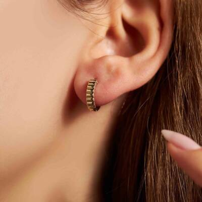 Desenli Halka Altın Küpe - 1