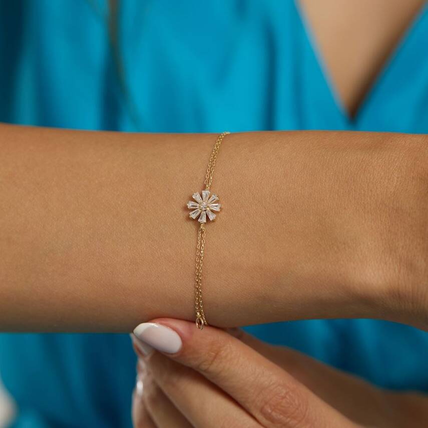 Dikdörtgen Taşlı Çiçek Figürlü Altın Bileklik - Semih Haşhaş Kuyumculuk