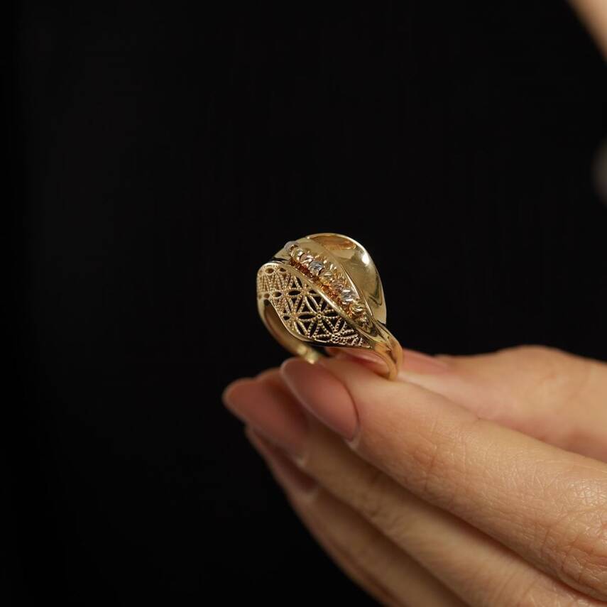 Dorikalı Desenli Altın Tasarım Yüzük - 2