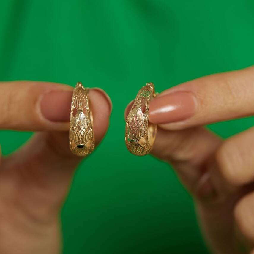 Etnik Desenli Halka Altın Küpe - 2