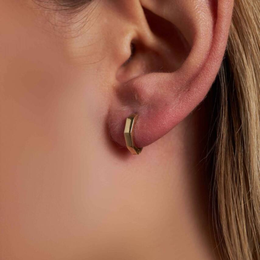 Geometrik Tasarımlı Altın Küpe - Semih Haşhaş Kuyumculuk