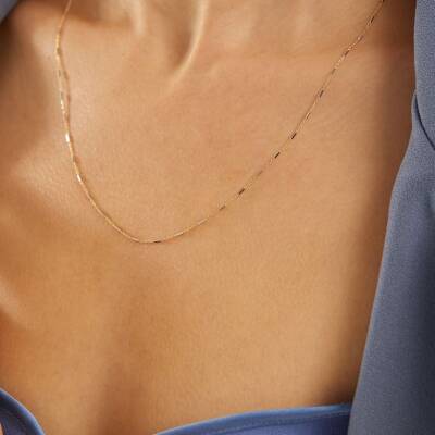 İnce Zincirli Altın Kolye - 1