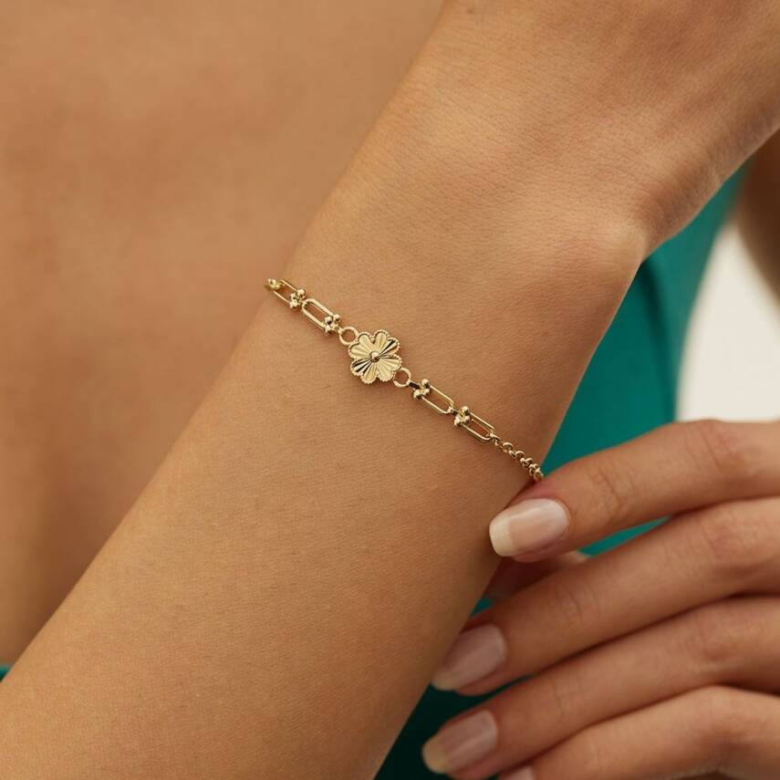 Kalemli Çiçek İtalyan Ataş Zincirli Altın Bileklik - Semih Haşhaş Kuyumculuk (1)