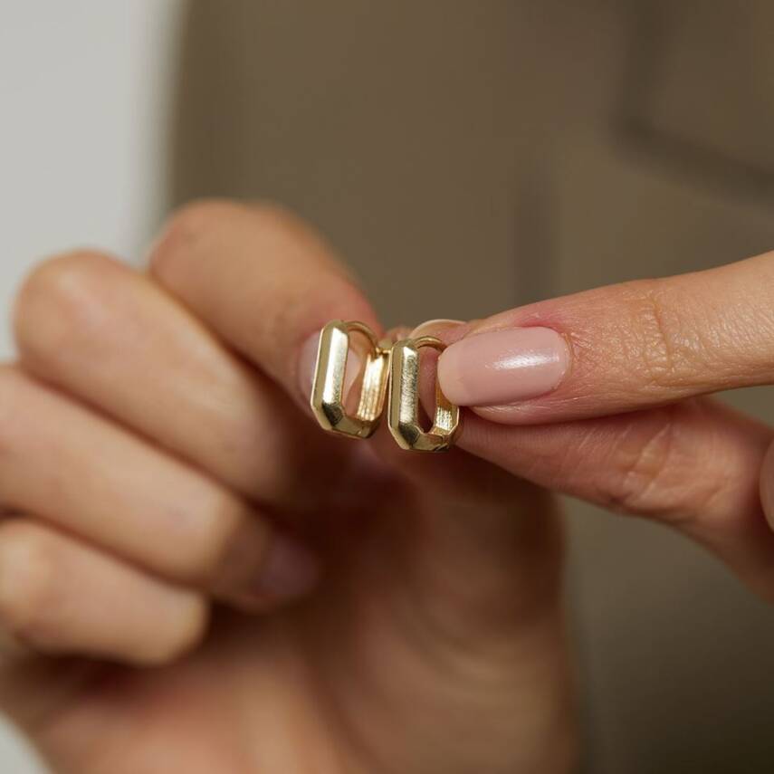 Kalemli Yonca Sallantılı Altın Küpe - 3