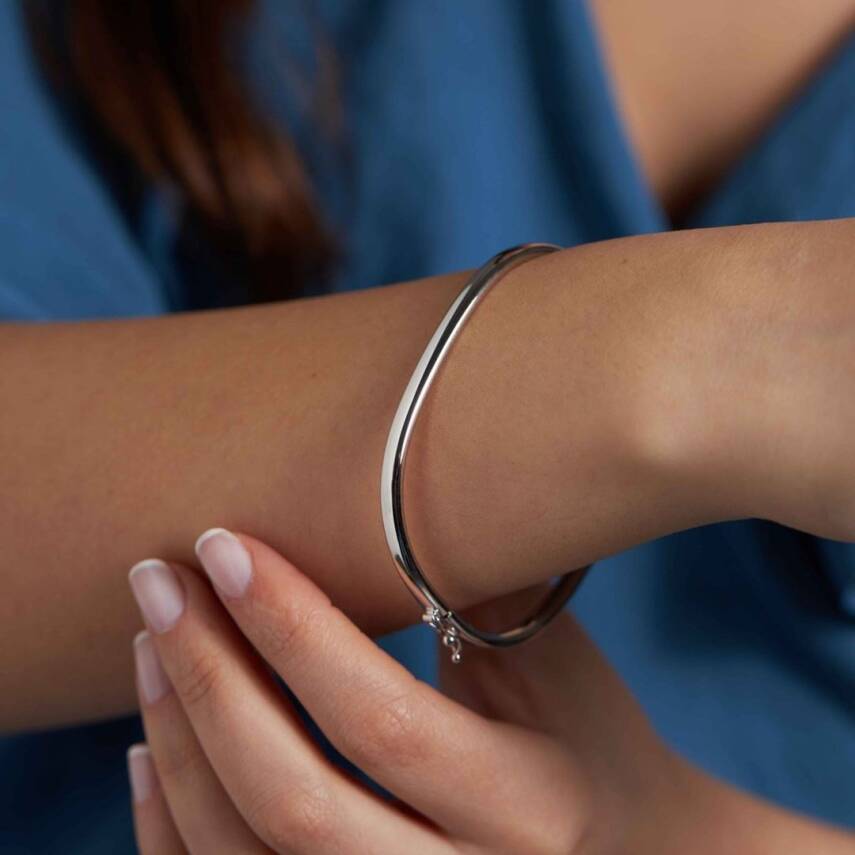 Kare Plaka Beyaz Altın Kelepçe Bilezik - Semih Haşhaş Kuyumculuk