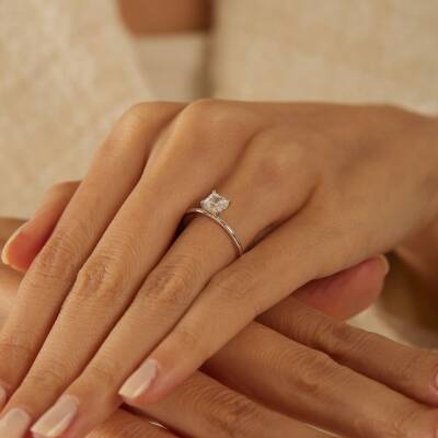 Kare Tektaş Beyaz Altın Yüzük - 2