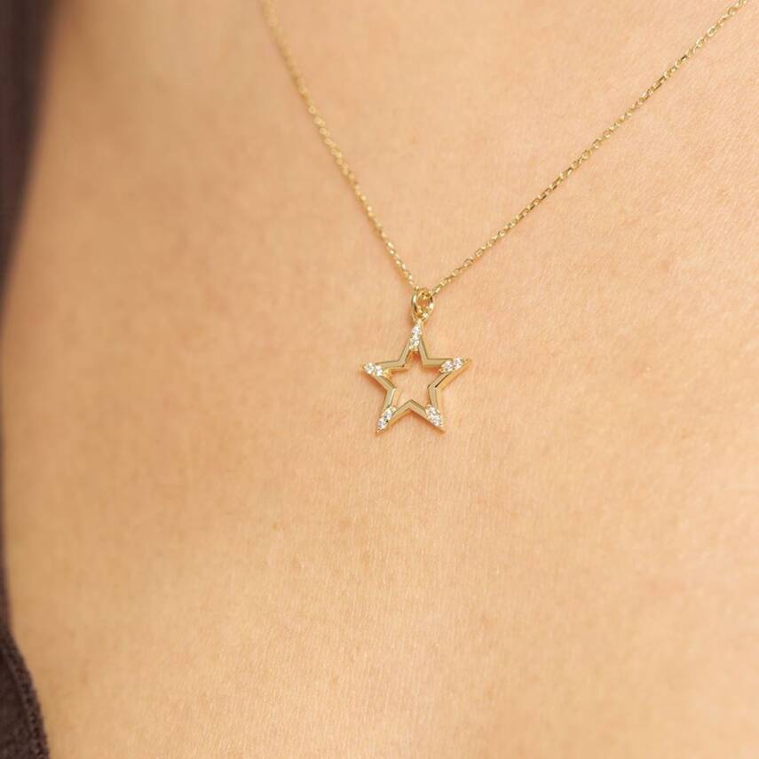 Köşeleri Taşlı Yıldız Altın Kolye - ALTINBAŞ