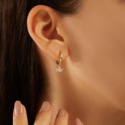 Markiz Taşlı Sallantılı Altın Küpe - 1