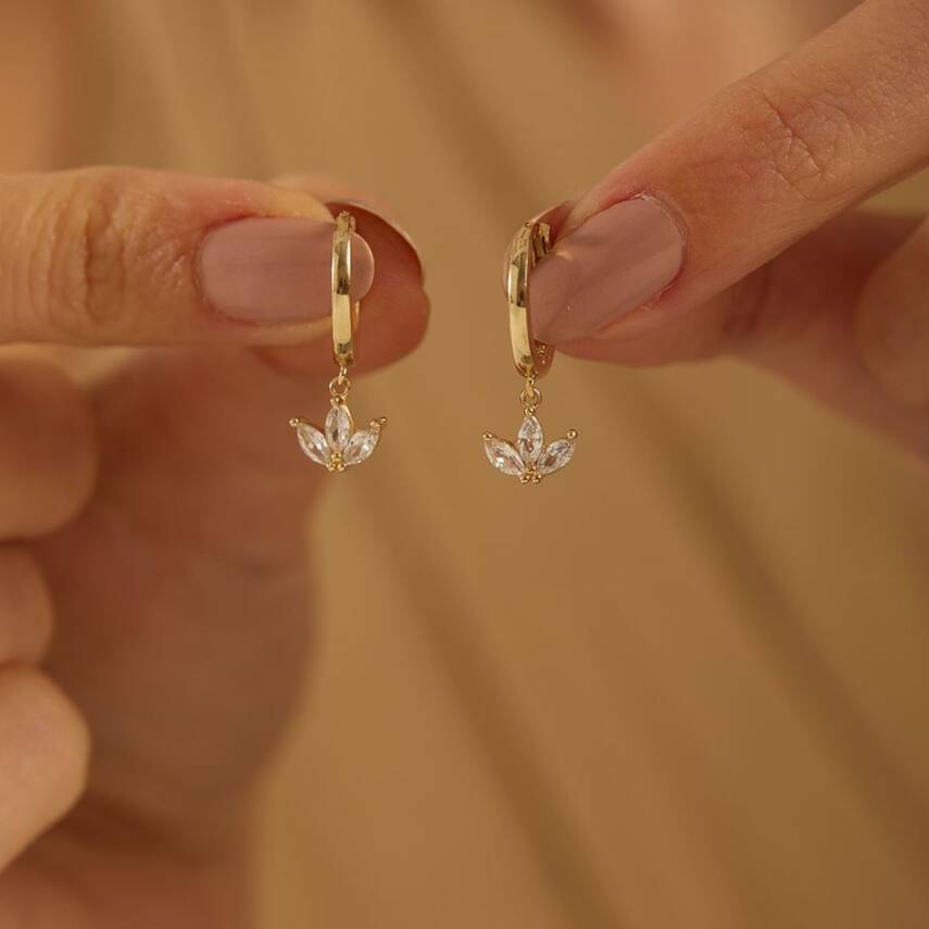 Markiz Taşlı Sallantılı Altın Küpe - Semih Haşhaş Kuyumculuk (1)