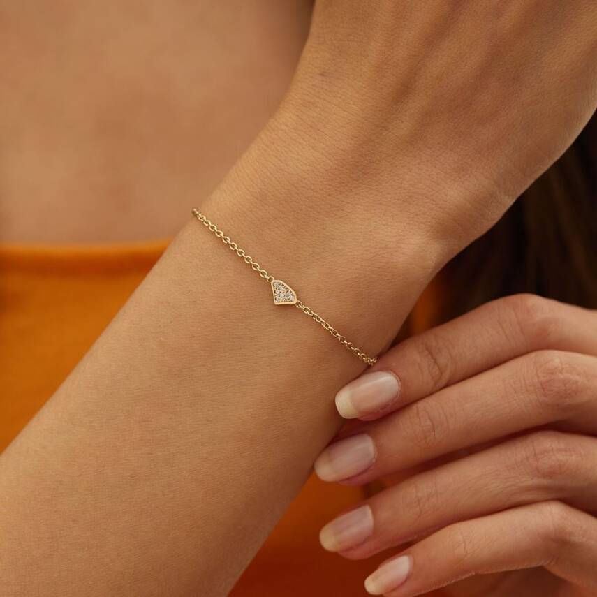 Minimal Elmas Motifli Taşlı Altın Bileklik - Semih Haşhaş Kuyumculuk (1)