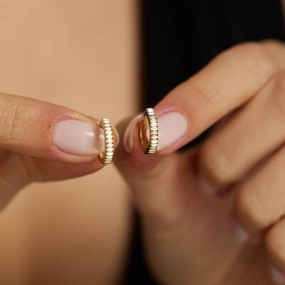 Minimal Kalın Çizgili Halka Altın Küpe - 2