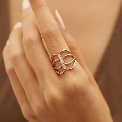 Minimal Taş Dizili Altın Tasarım Yüzük - 1