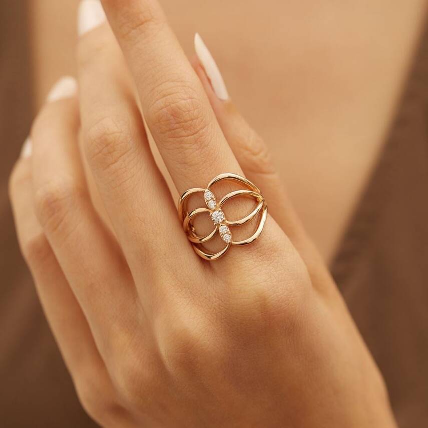 Minimal Taş Dizili Altın Tasarım Yüzük - 1