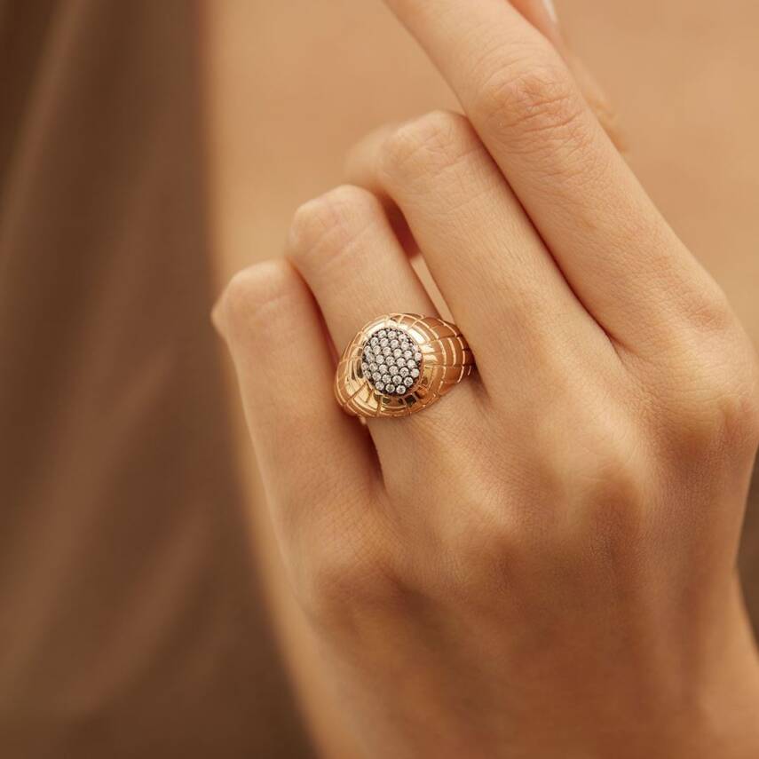 Minimal Taşlı Yuvarlak Formlu Altın Yüzük - Semih Haşhaş Kuyumculuk