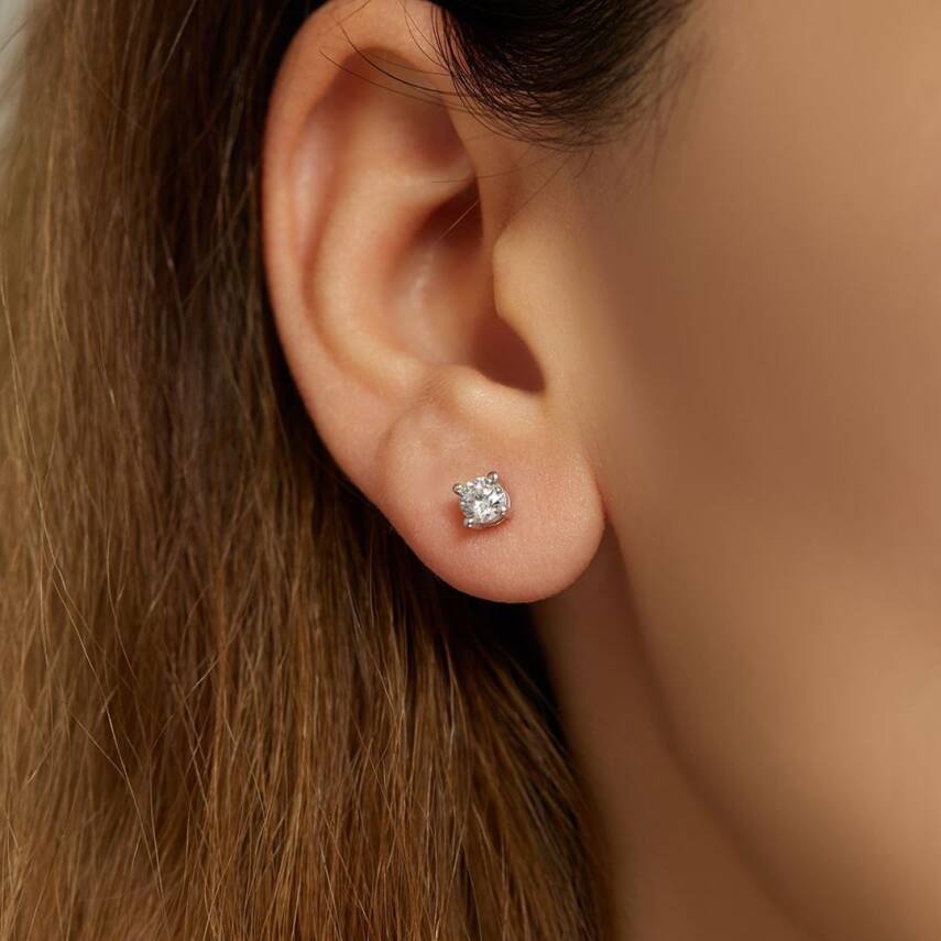 Minimal Tek Taşlı Klasik Altın Küpe - Semih Haşhaş Kuyumculuk