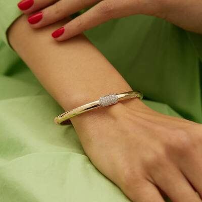 Ortası Minimal Taşlı Altın Kelepçe Bilezik - 1